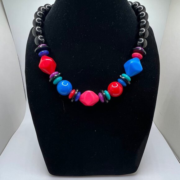 Black and Multi-Color 1970's Acrylic Necklace - Picture 3 of 4